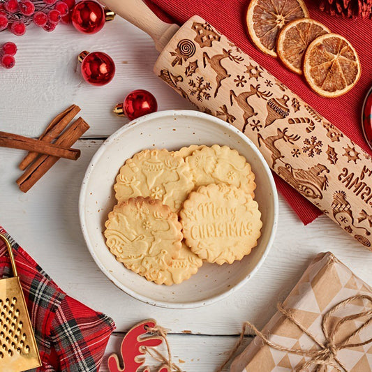 Christmas Engraved Wooden Rolling Pin (Elk Pattern)